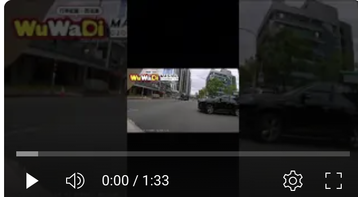 才說要遠離大車今天就遇到自己貼上來的。大哥你別這樣小編好好停紅燈你貼上來幹嗎這樣我很害怕😰