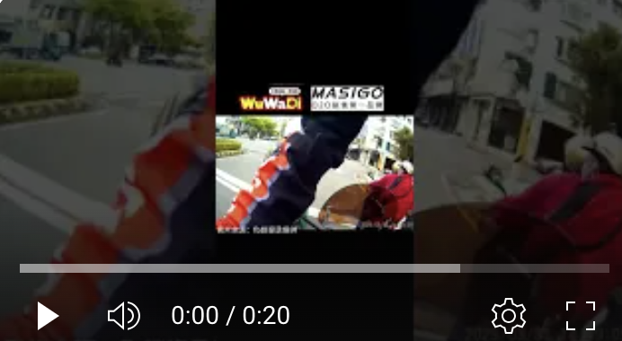 阿伯你怎麼突然就闖紅燈了