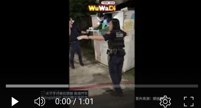 到底怎麼進去的啦～有軟骨功嗎