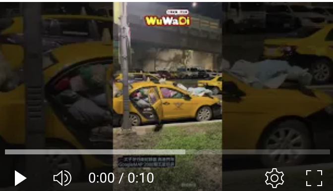 這才是正港的垃圾車😂