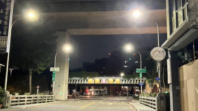 10/29台中 南區 民生路與台中路2巷(民生路23巷) 路口機車車禍 行車紀錄器協尋