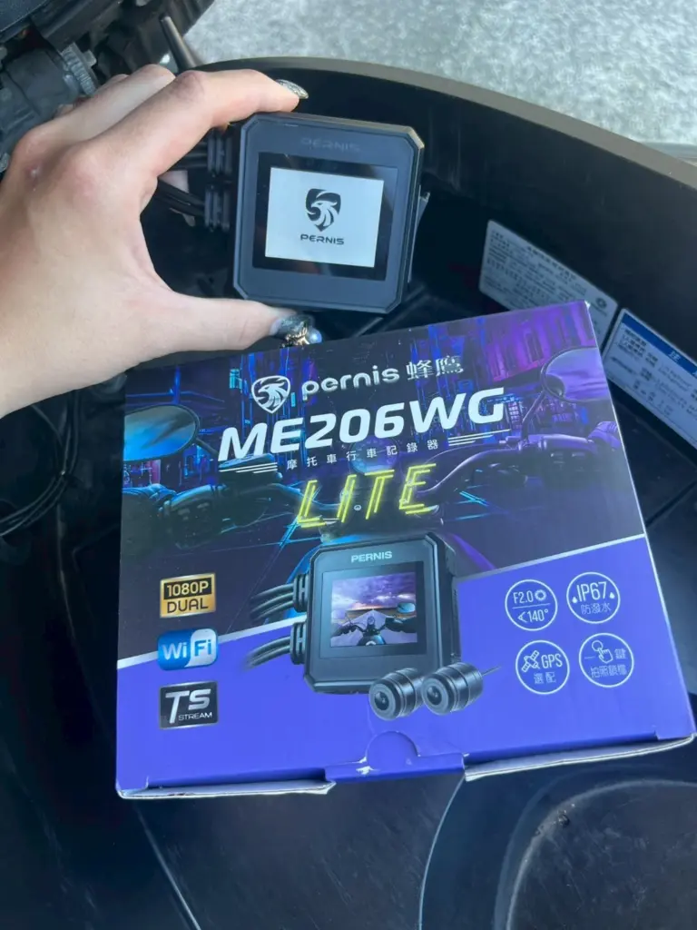 行車記錄器安裝店家推薦`行車記錄器推薦`南港行車記錄器安裝店家`行車記錄器` mio行車記錄器