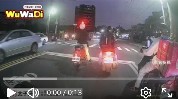 高雄仁武車禍｜仁雄路往果嶺方向突發碰撞11/18