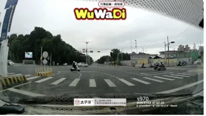 這一撞，撞出了我對道路設計的重新思考