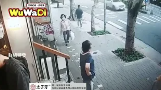 為躲垃圾開罰衝上馬路　男子瞬間跌倒遭輾斃｜舊新聞回顧｜