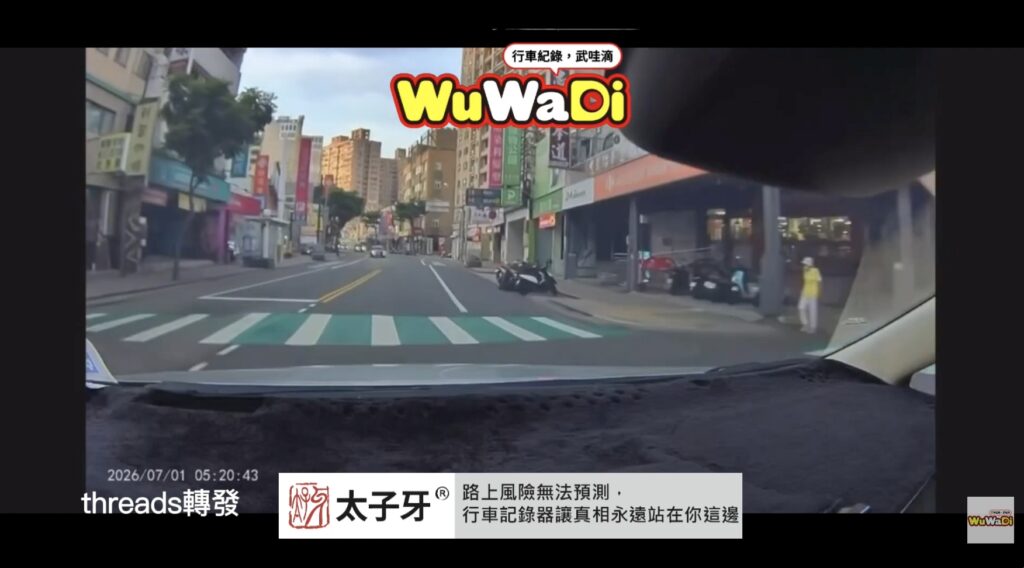 是不是太想和我親親